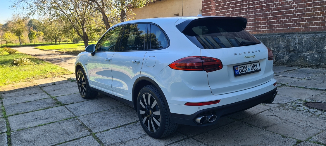 2016 Porsche Cayenne, Se Hybrid
